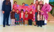Trao tặng chăn ấm mùa đông cho các em nhỏ trường mầm non phượng nghi